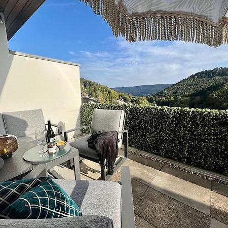 Wohnen Im Schwarzwald Mit Panoramablick Apartman Bad Herrenalb Kültér fotó