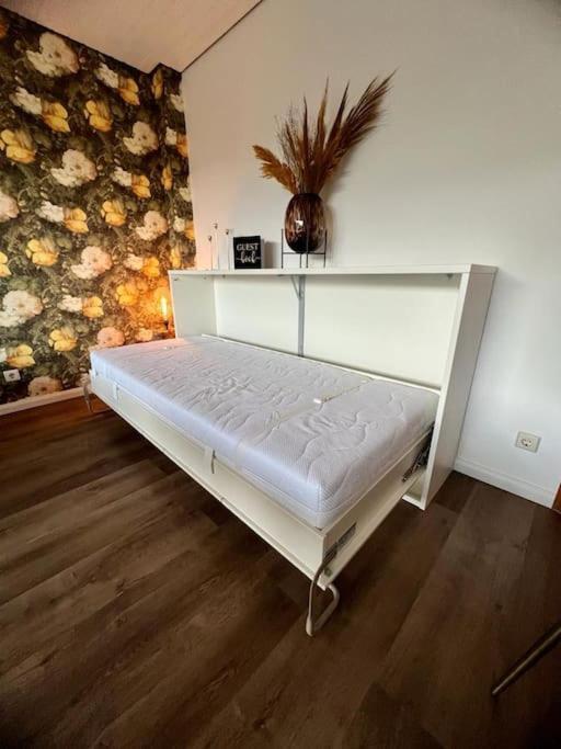 Wohnen Im Schwarzwald Mit Panoramablick Apartman Bad Herrenalb Kültér fotó